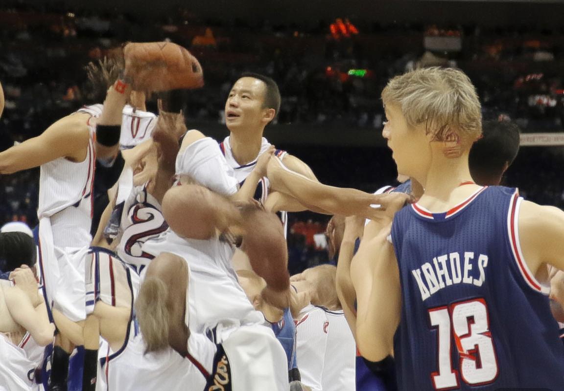 NBA巅峰对决：公牛勇士争霸战全面解析